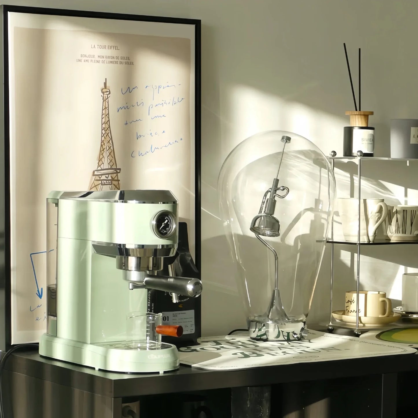 Decorative table lamp | Glass